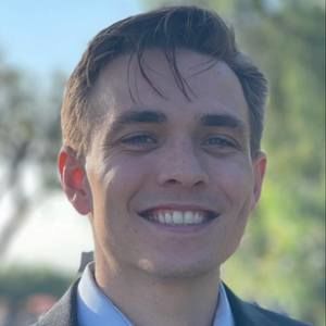 Meet your Posher, Alex